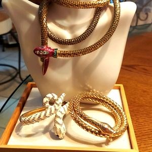 White Snake Bracelet🐍jewelry